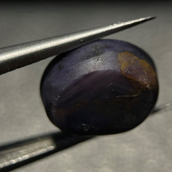 Saphir étoilé 7.71 carats
