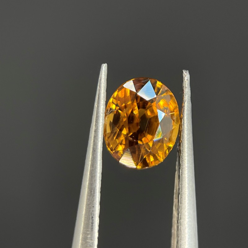 Zircon orange 0.71ct